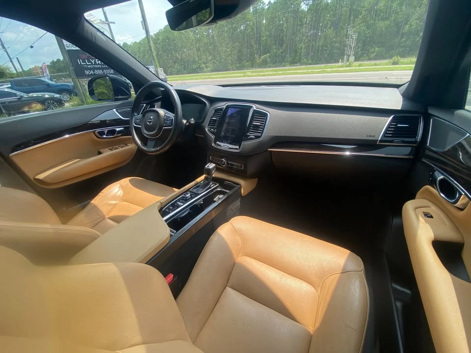 2017 Volvo XC90 2nd Gen - Image 14 of 20