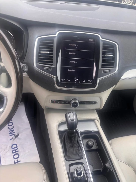 2017 Volvo XC90 2nd Gen - Image 9 of 13