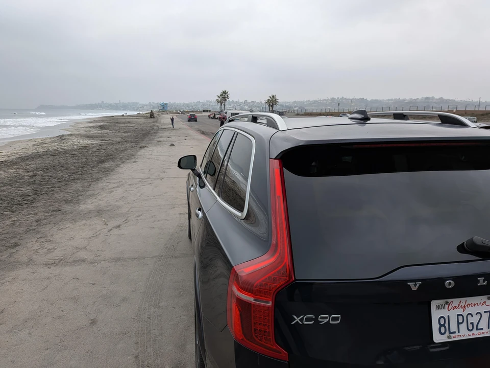 2017 Volvo XC90 2nd Gen - Image 23 of 31