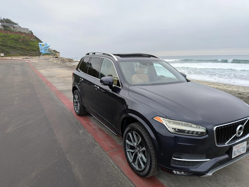 2017 Volvo XC90 2nd Gen - Image 28 of 31