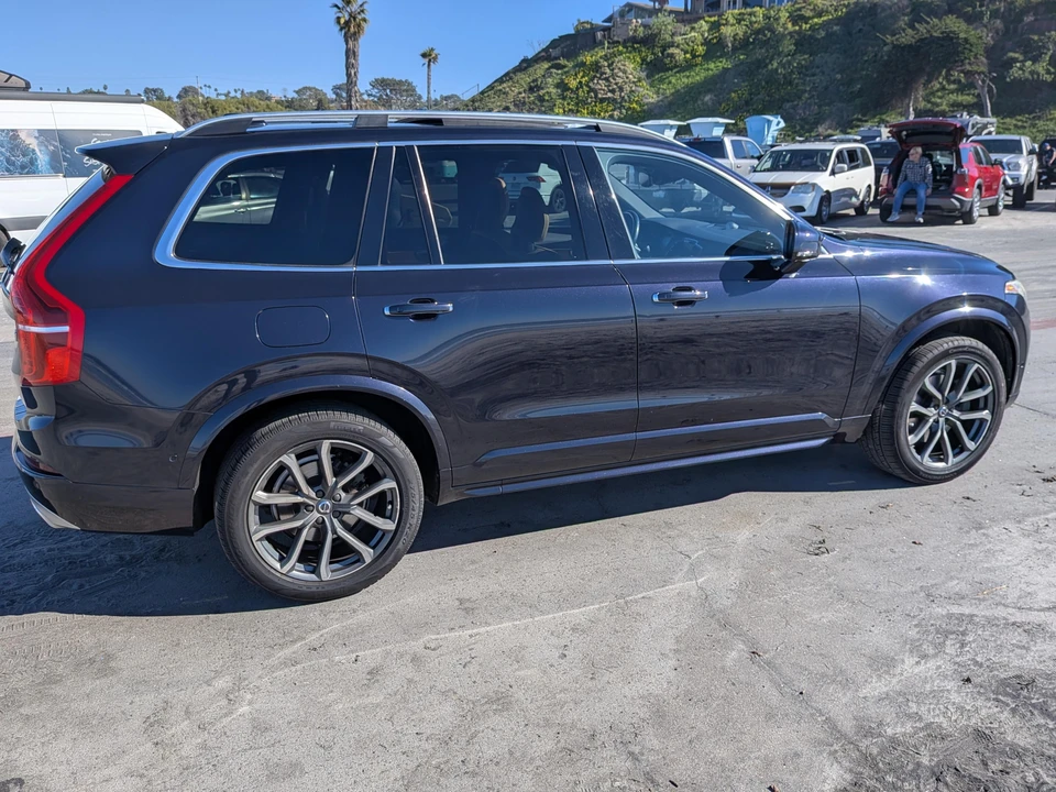 2017 Volvo XC90 2nd Gen - Image 13 of 31