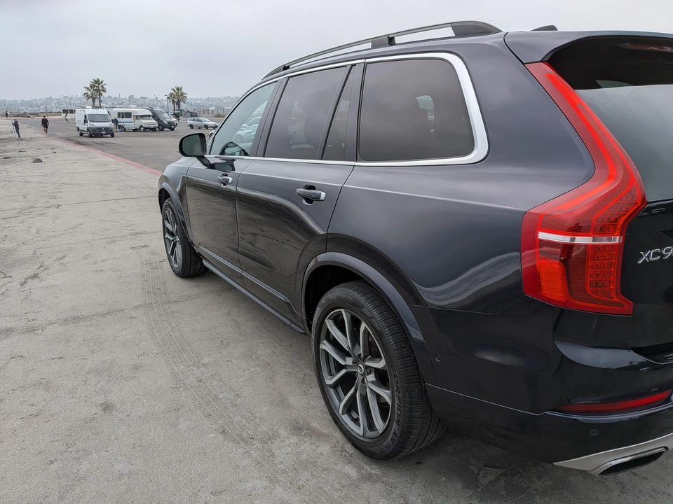 2017 Volvo XC90 2nd Gen - Image 21 of 31