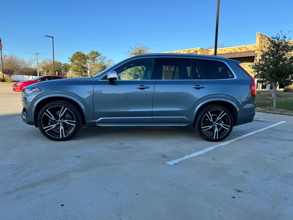 2017 Volvo XC90 2nd Gen - Image 11 of 31