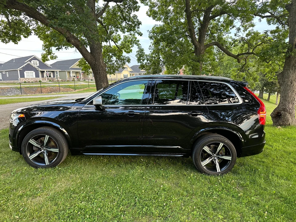 2017 Volvo XC90 2nd Gen - Image 11 of 31