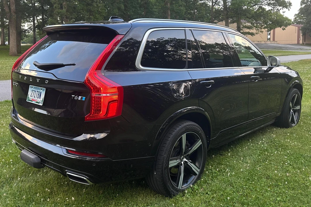2017 Volvo XC90 2nd Gen - Image 4 of 31