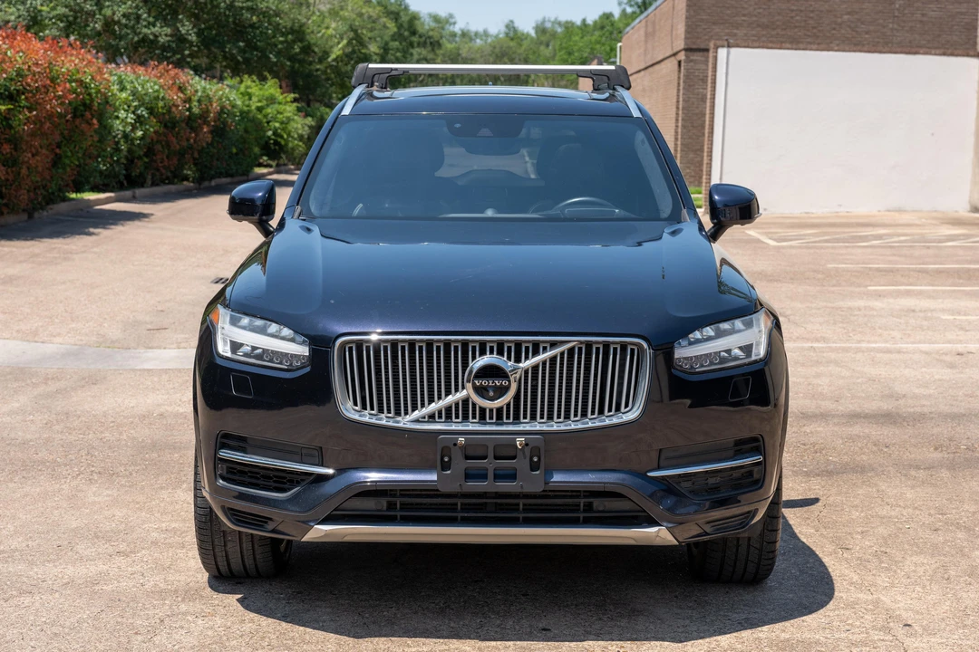2017 Volvo XC90 2nd Gen - Image 2 of 31