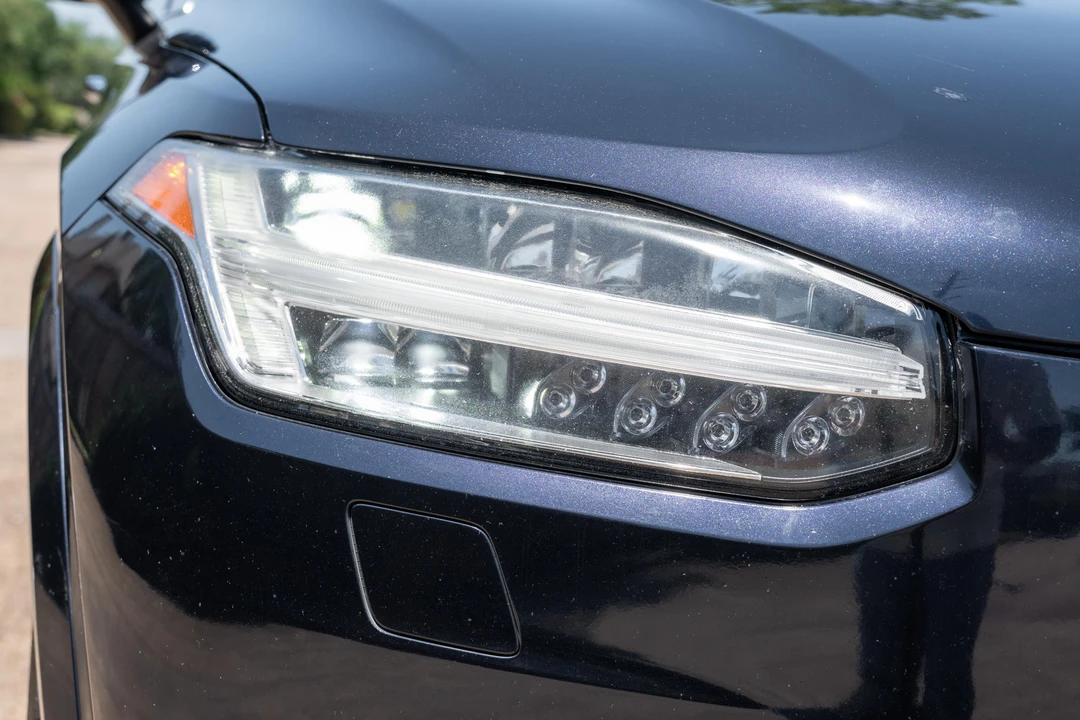 2017 Volvo XC90 2nd Gen - Image 12 of 31