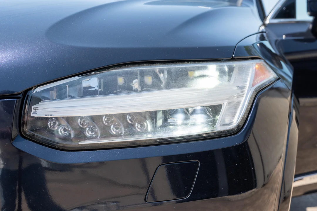 2017 Volvo XC90 2nd Gen - Image 14 of 31