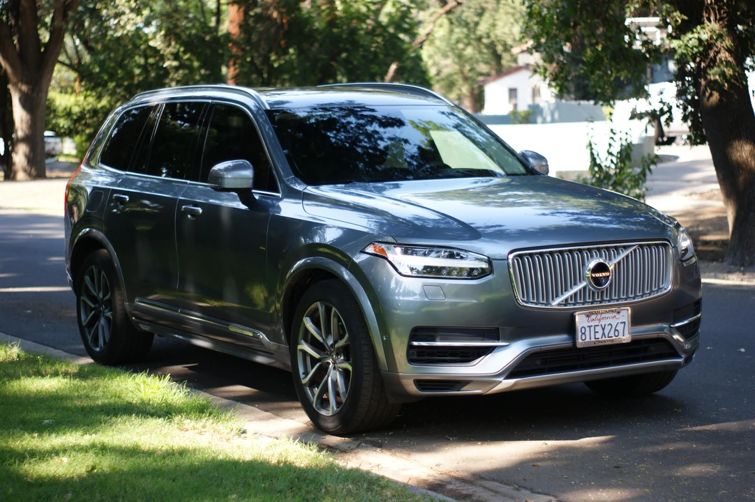 2017 Volvo XC90 2nd Gen - Image 16 of 31