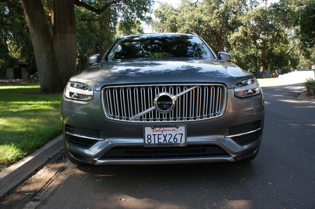 2017 Volvo XC90 2nd Gen - Image 7 of 31