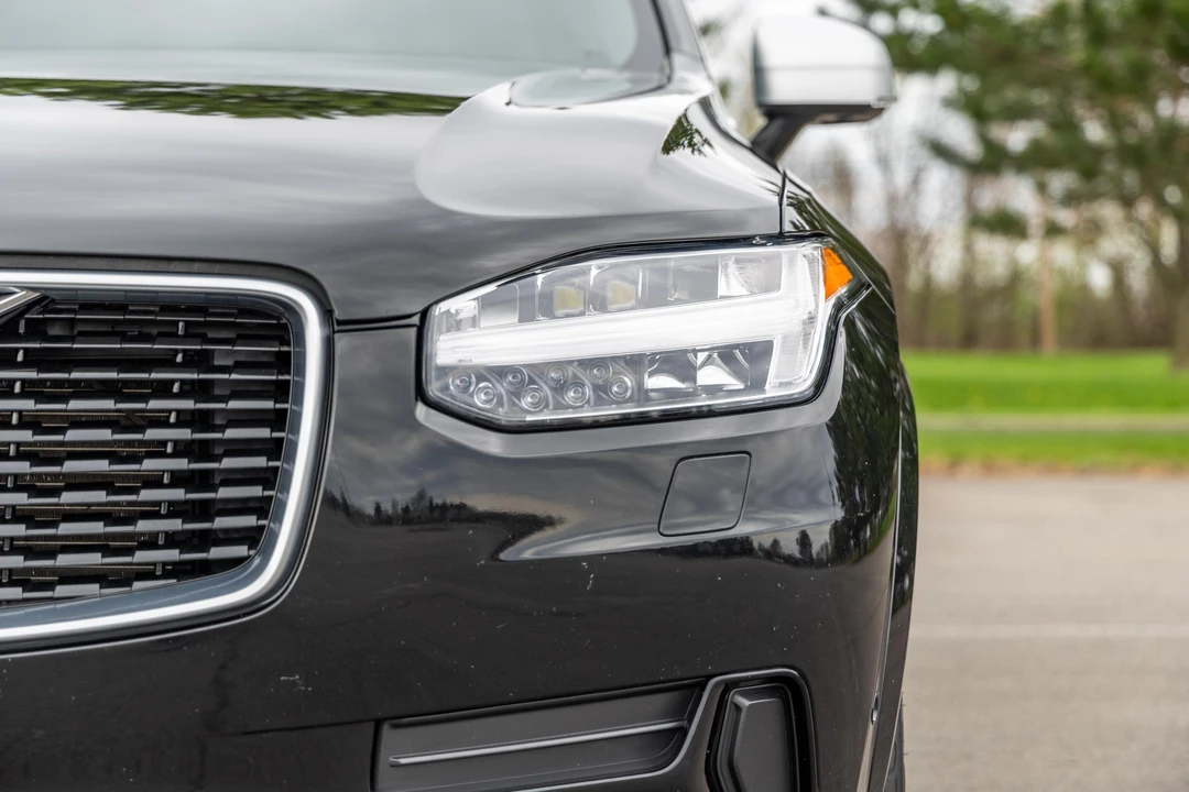 2017 Volvo XC90 2nd Gen - Image 14 of 31