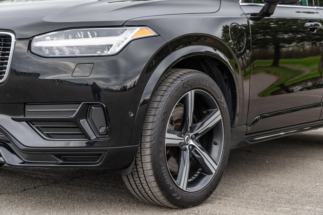 2017 Volvo XC90 2nd Gen - Image 15 of 31