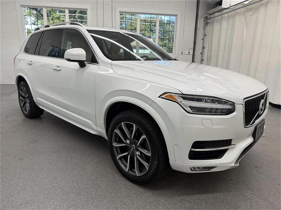 2017 Volvo XC90 2nd Gen - Image 5 of 17