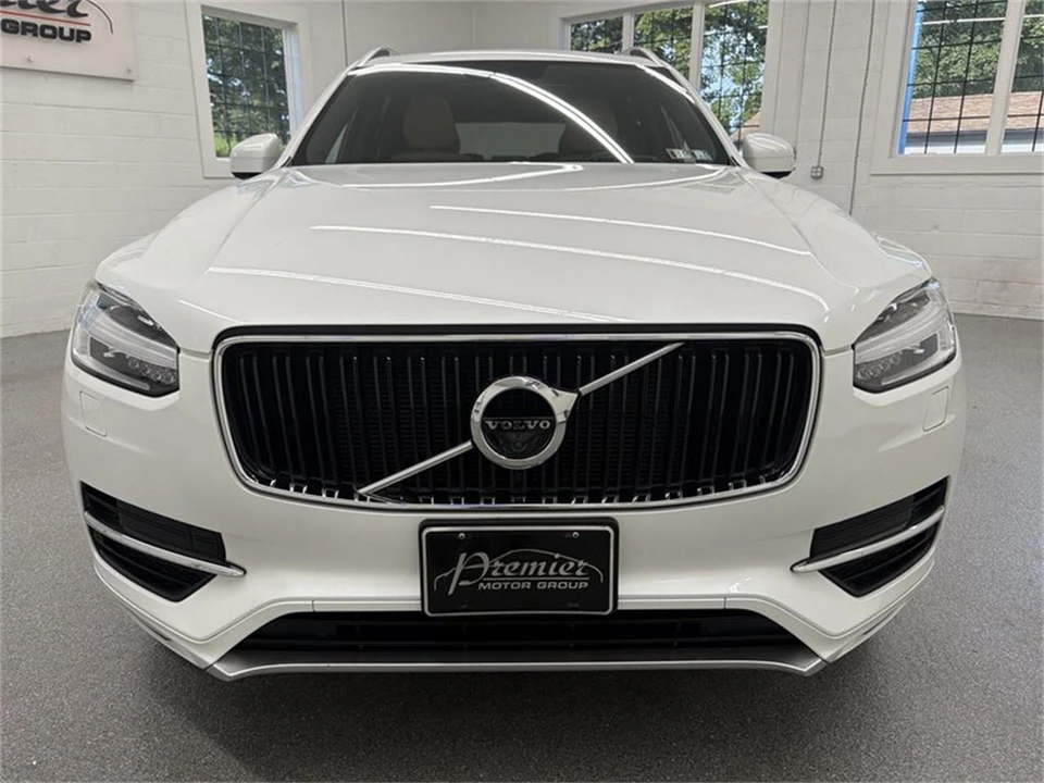 2017 Volvo XC90 2nd Gen - Image 2 of 17