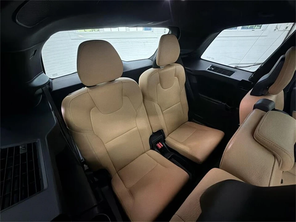 2017 Volvo XC90 2nd Gen - Image 15 of 17