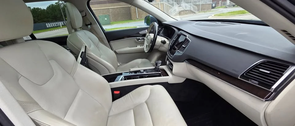 2017 Volvo XC90 2nd Gen - Image 9 of 16