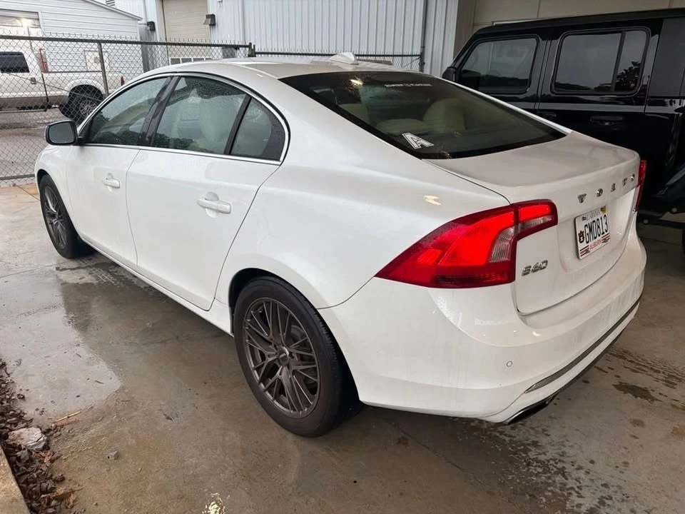 2017 Volvo S60 2nd Gen - Image 2 of 8