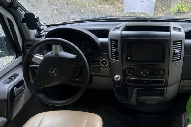 2017 Winnebago - Image 5 of 7