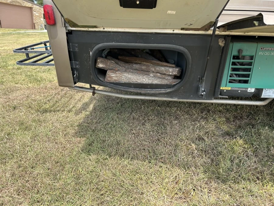 2017 Winnebago - Image 13 of 31
