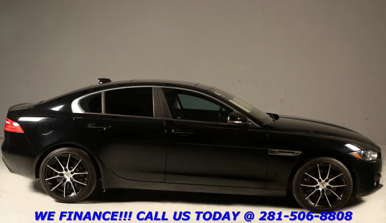 2017 Jaguar XE - Image 7 of 21