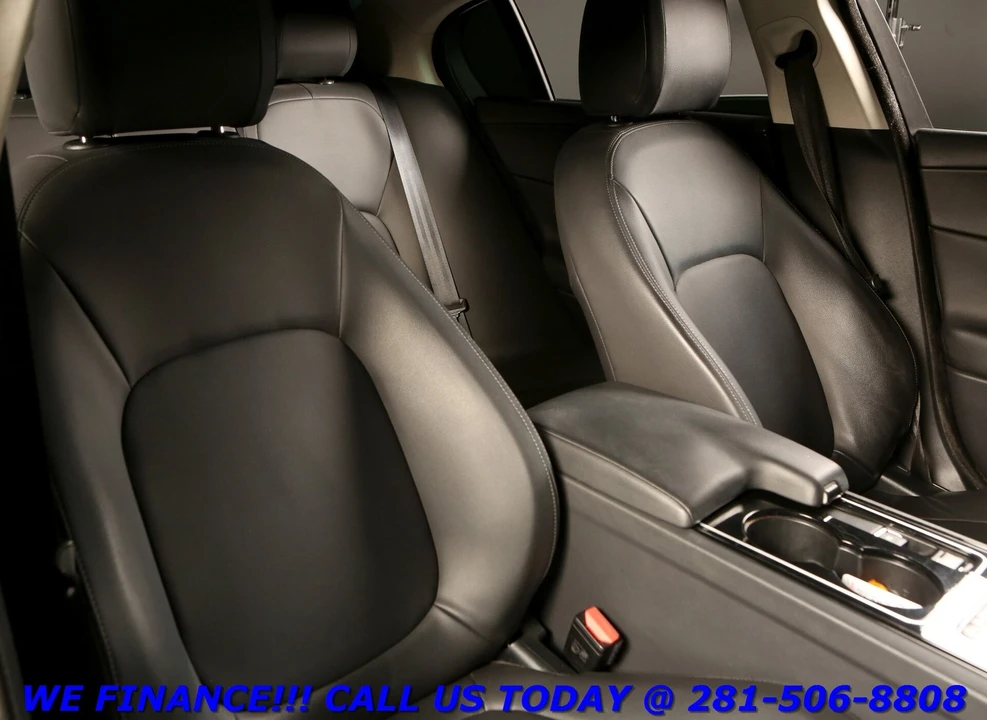 2017 Jaguar XE - Image 20 of 21