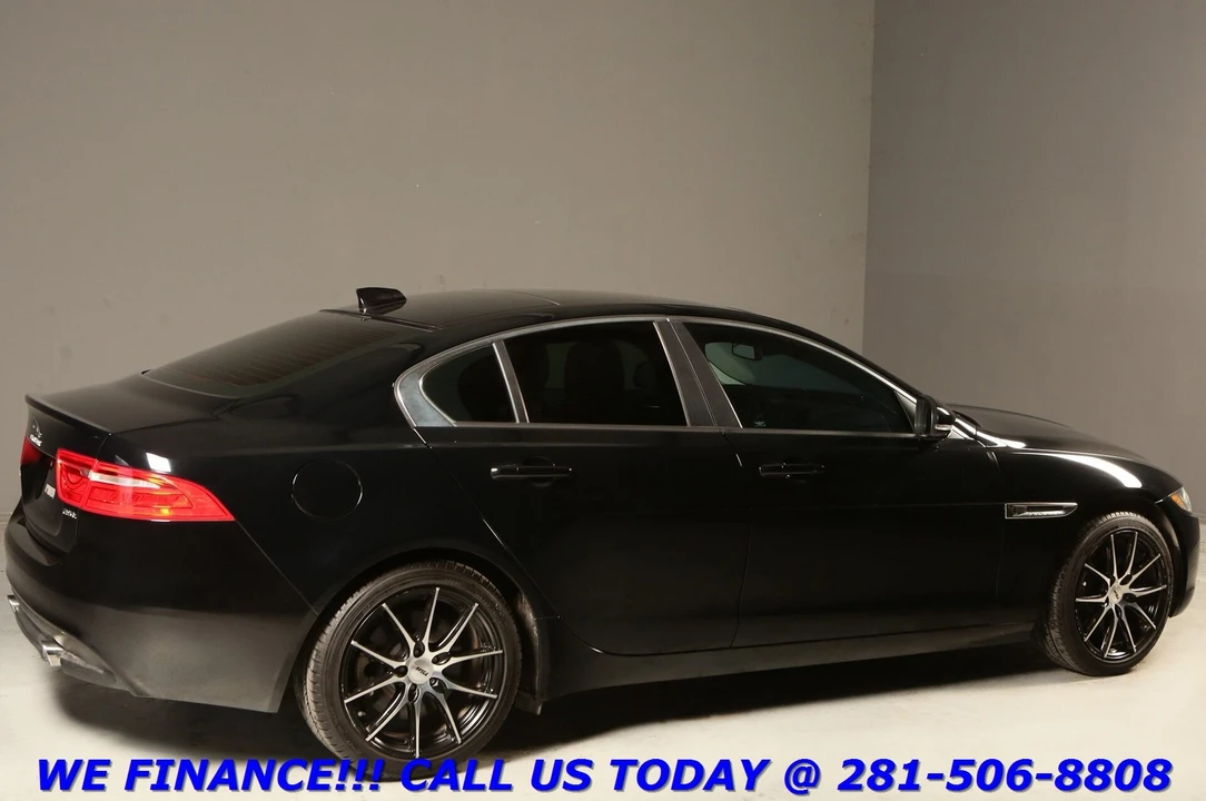 2017 Jaguar XE - Image 6 of 21