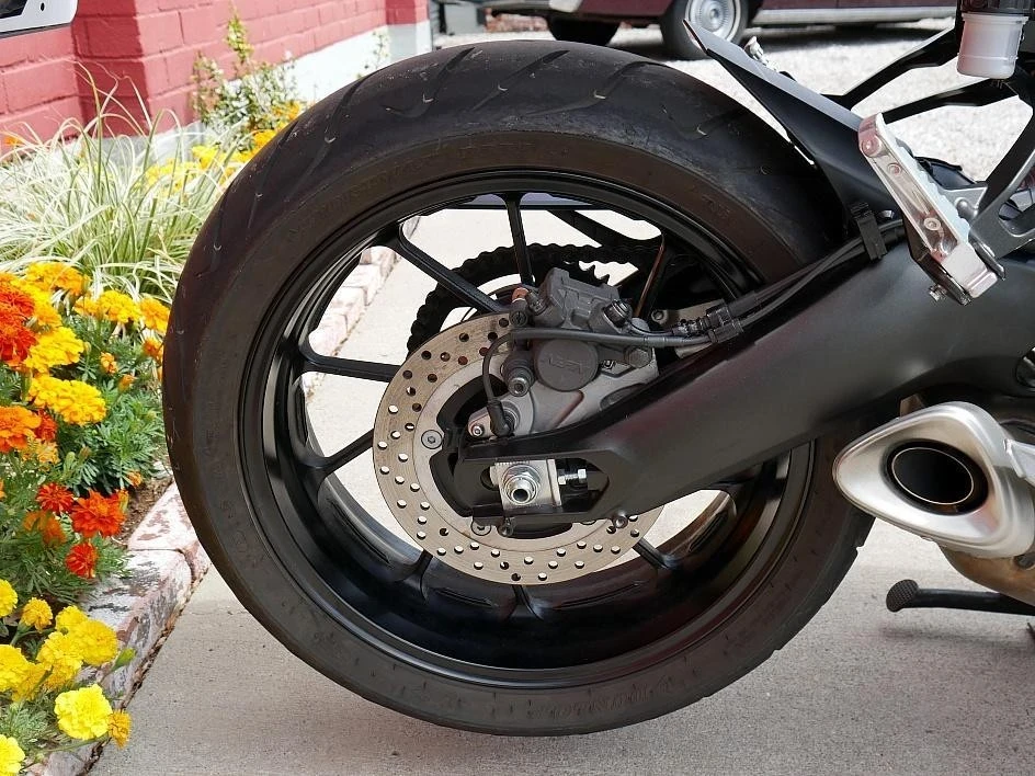 2017 Yamaha - Image 12 of 12