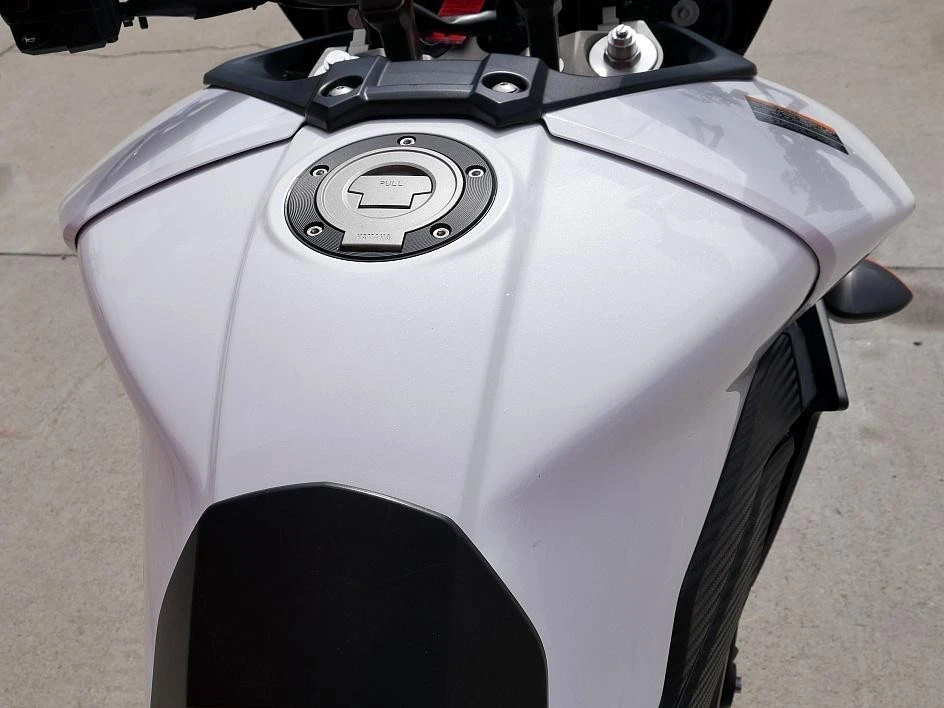 2017 Yamaha - Image 4 of 12