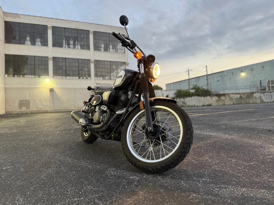 2017 Yamaha - Image 2 of 5