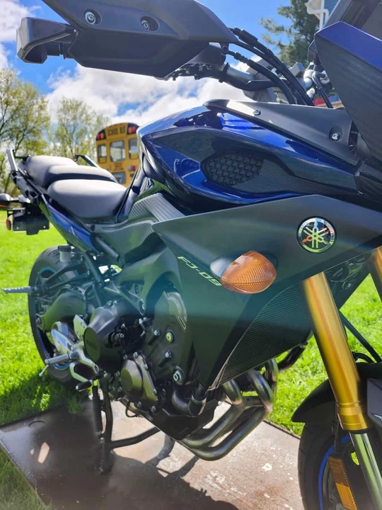 2017 Yamaha - Image 4 of 7