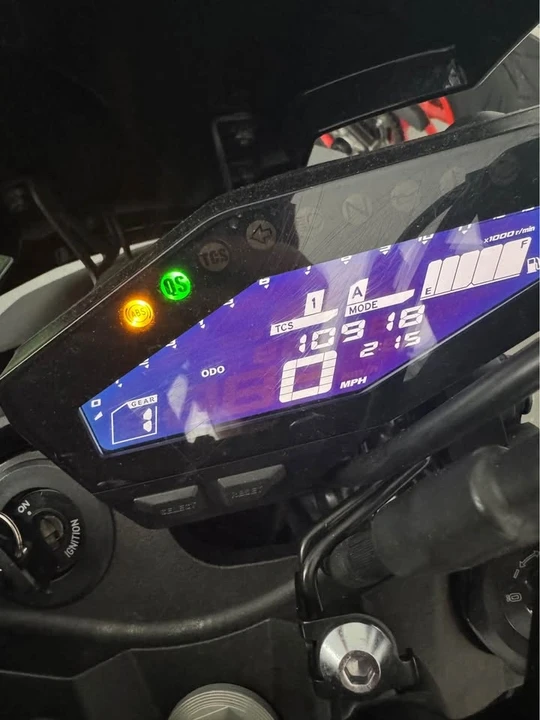 2017 Yamaha - Image 2 of 3