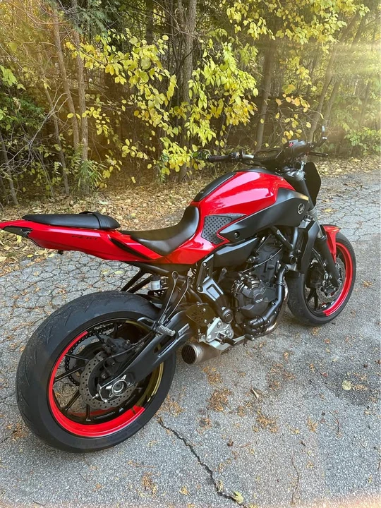 2017 Yamaha - Image 3 of 7
