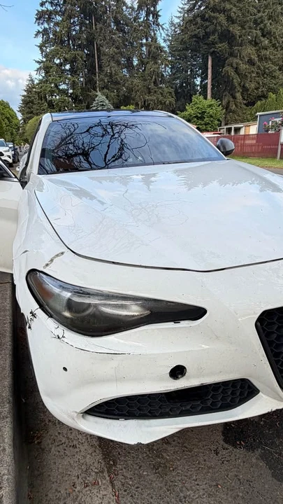 2017 Alfa Romeo Giulia - Image 2 of 8