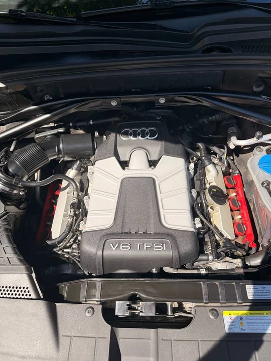 2017 Audi FY SQ5 - Image 8 of 12