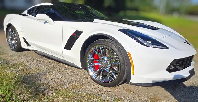 2017 Chevrolet Corvette C7 Z06 - Image 4 of 9