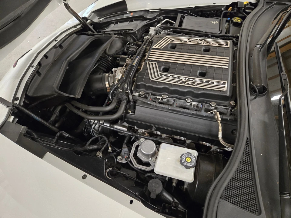 2017 Chevrolet Corvette C7 Z06 - Image 8 of 9