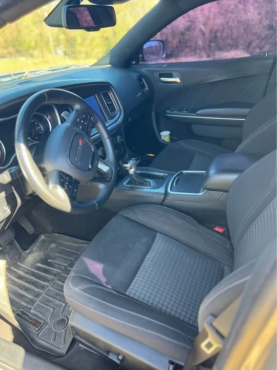 2017 Dodge Charger 7th Gen - Image 7 of 9
