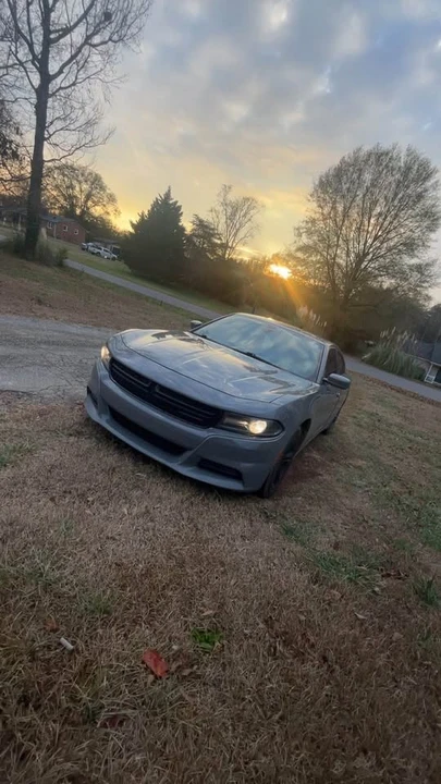 2017 Dodge Charger 7th Gen - Image 2 of 13