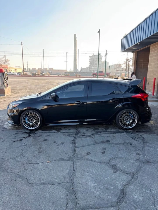 2017 Ford Focus RS 3rd Gen - Image 2 of 9