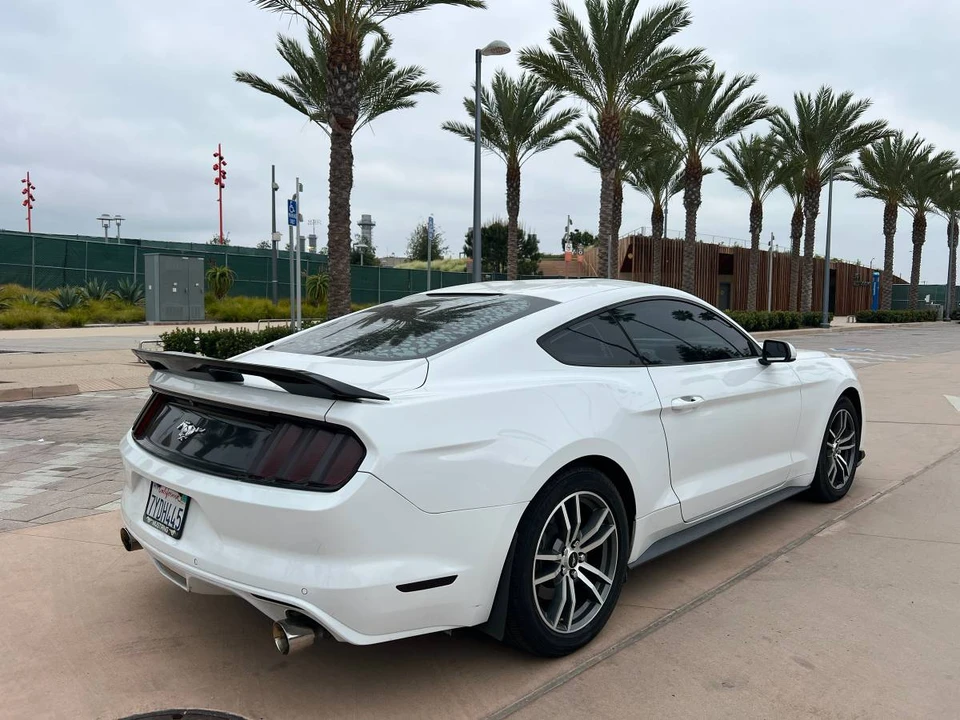 2017 Ford S550 Mustang - Image 9 of 11