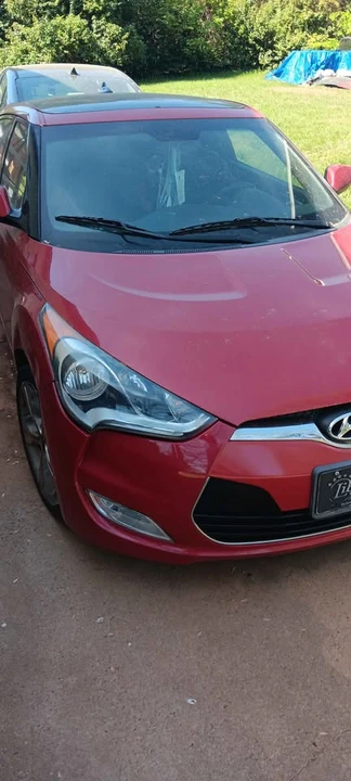 2017 Hyundai Veloster - Image 4 of 5