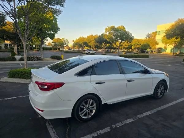 2017 Hyundai Sonata - Image 8 of 16