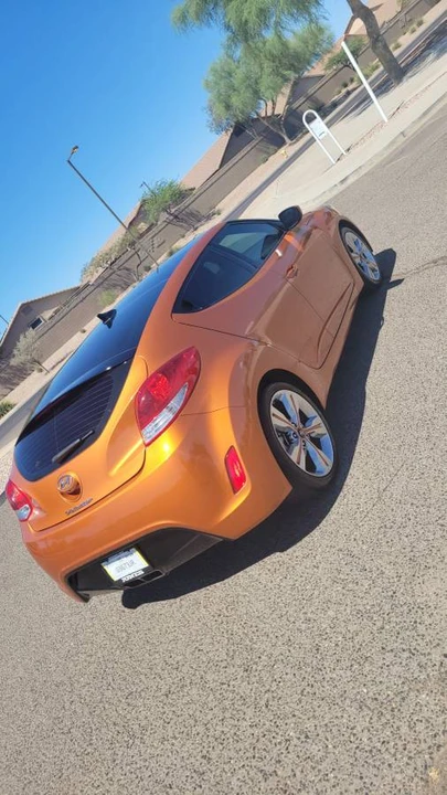 2017 Hyundai Veloster - Image 3 of 8