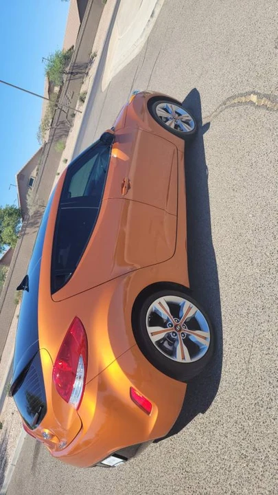 2017 Hyundai Veloster - Image 4 of 8