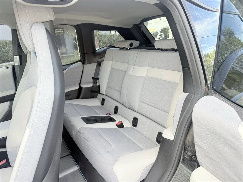2017 BMW i3 - Image 15 of 21