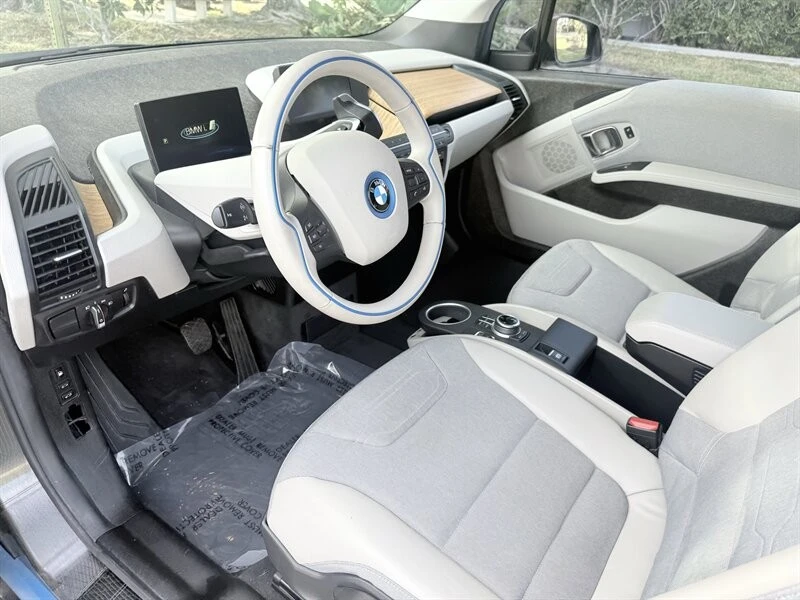 2017 BMW i3 - Image 18 of 21