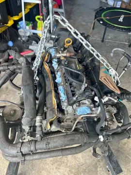 Jaguar XE 2.0 Turbo Engine Longblock