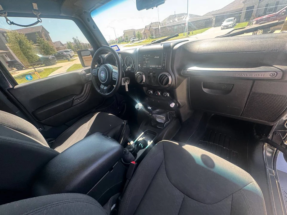 2017 Jeep JK Wrangler - Image 16 of 20