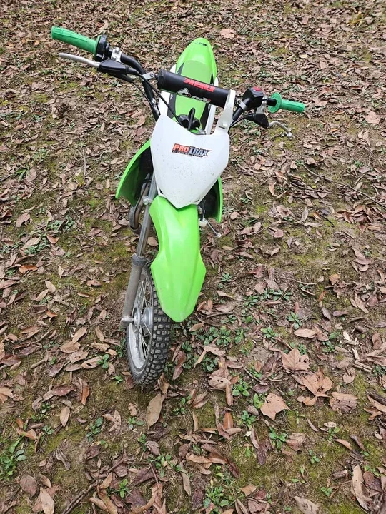 2017 Kawasaki KX - Image 2 of 3