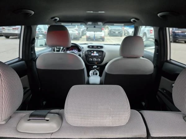2017 Kia Soul - Image 12 of 20
